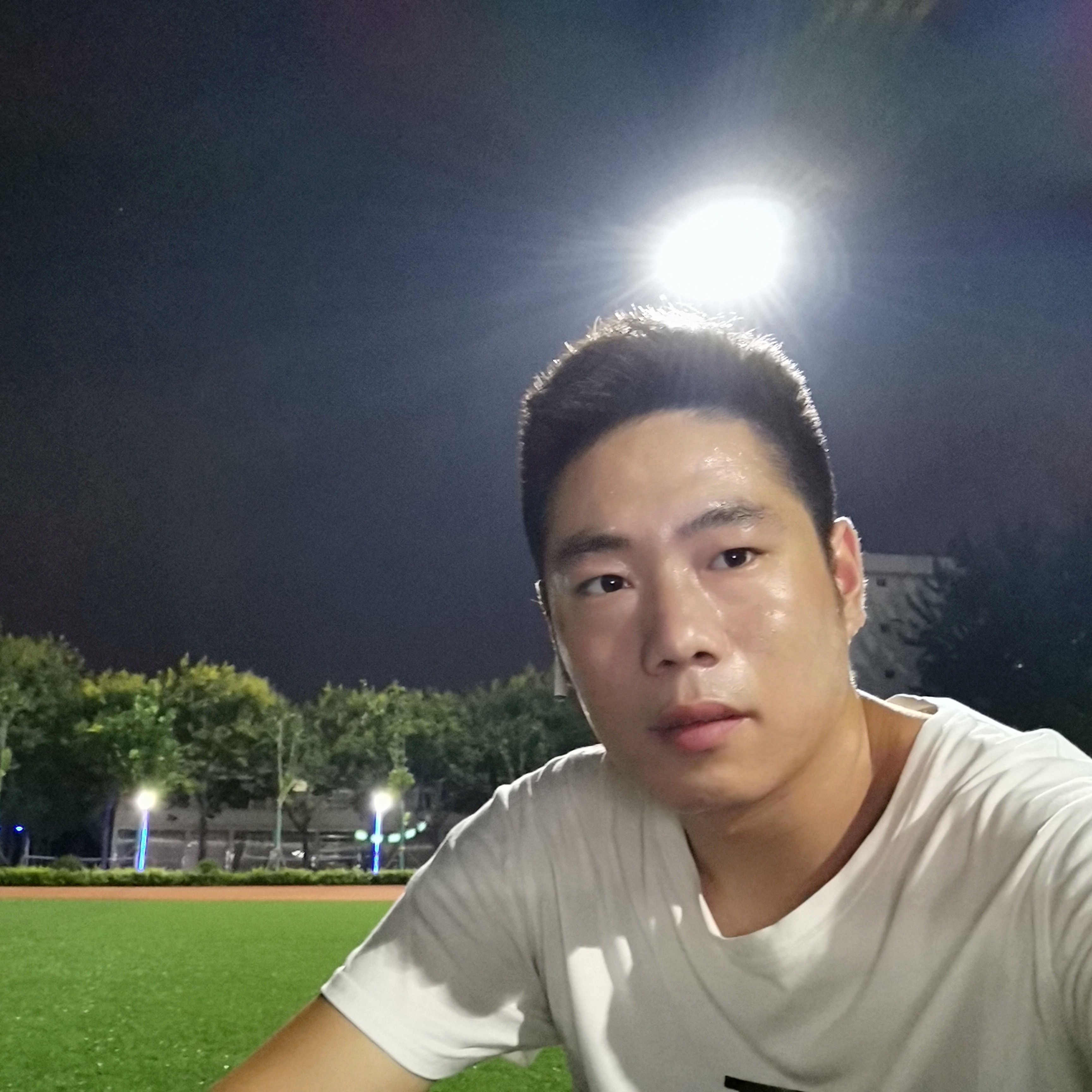 唇彩改变可靠的照片