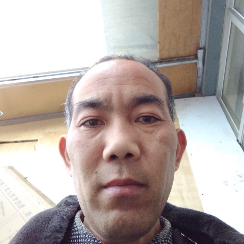 4972的照片