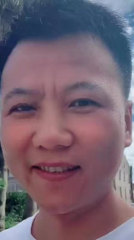 宏载嘉想结婚的照片