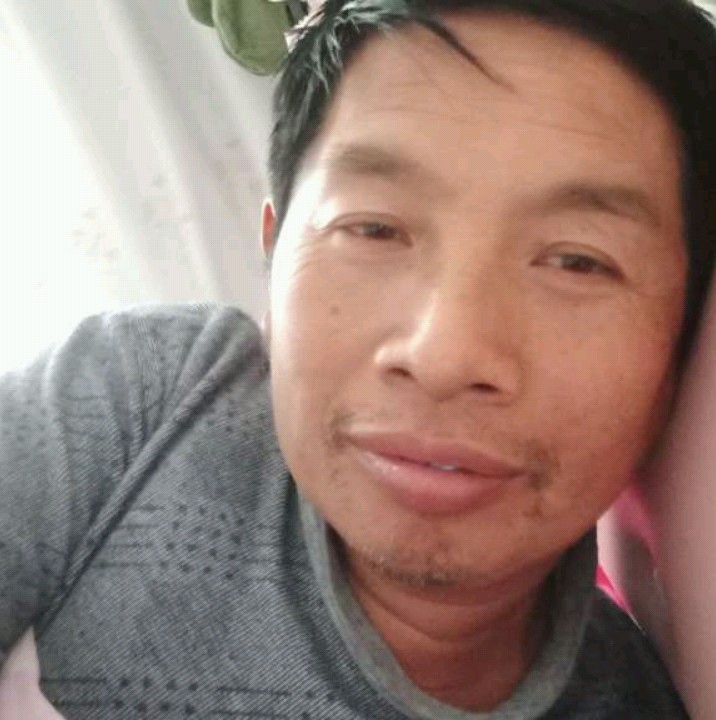 白加的照片