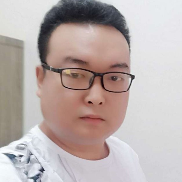 有点宅123的照片