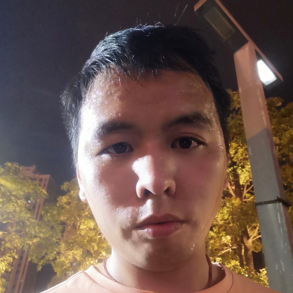 封莽的照片