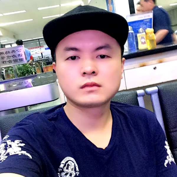 高大迎斑马的照片