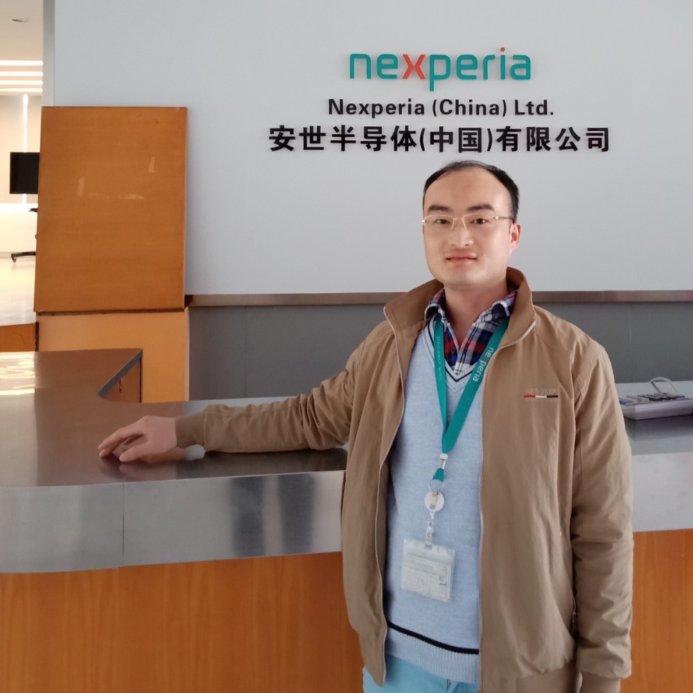 年轻时空的照片