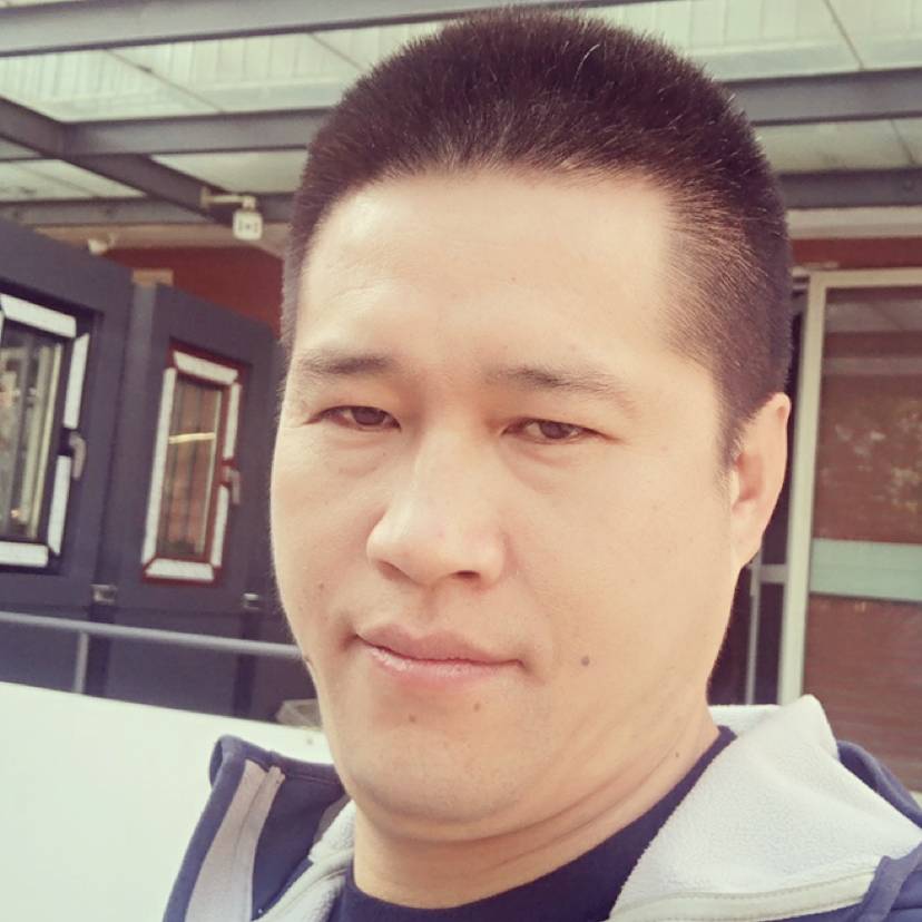 冷眸就寂寞的照片