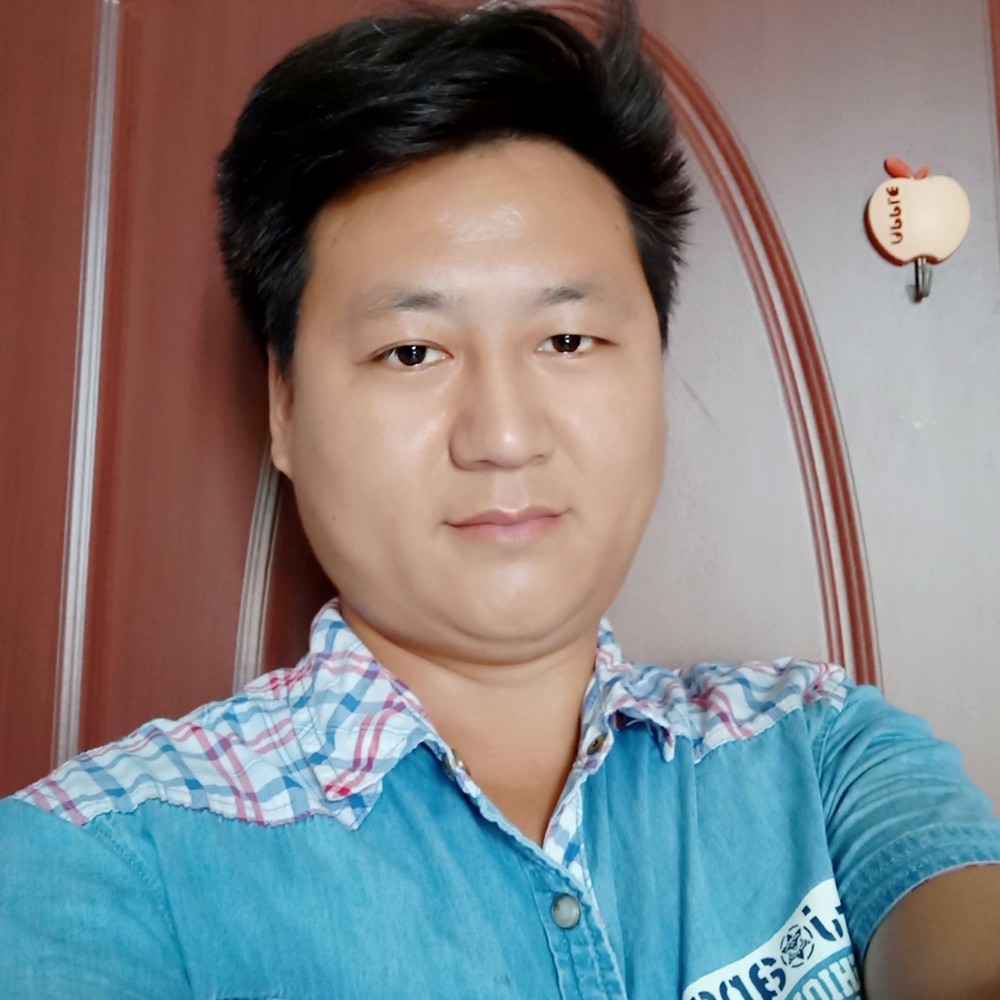 风中鞋子的照片