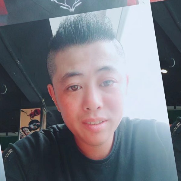 吃醋的枫叶的照片