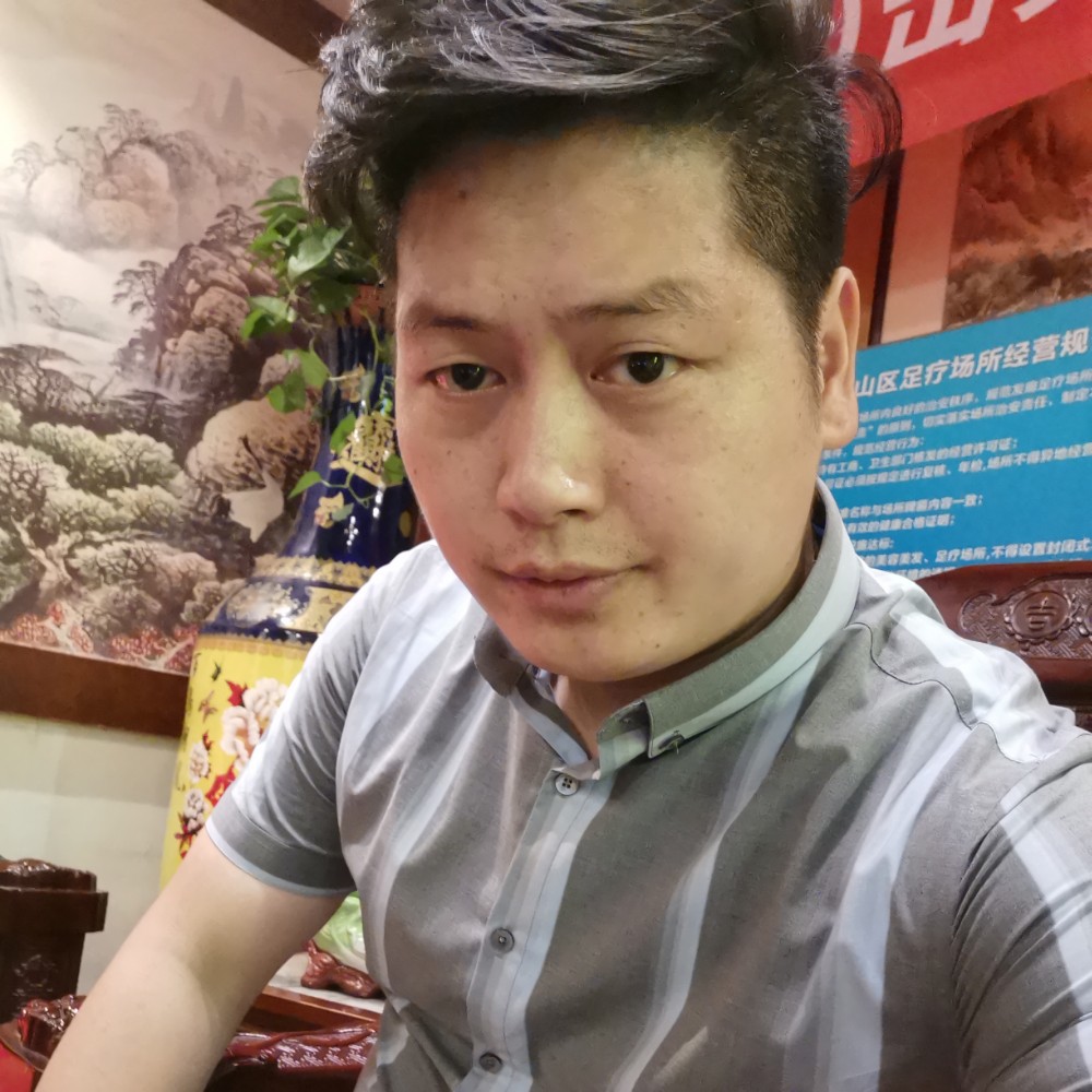 赵  俊  杰的照片