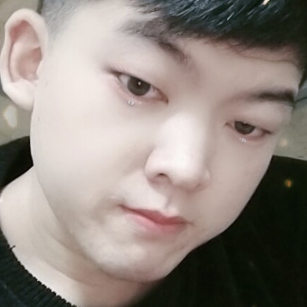 美好扯霓裳的照片