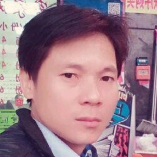 早晨的雨露的照片