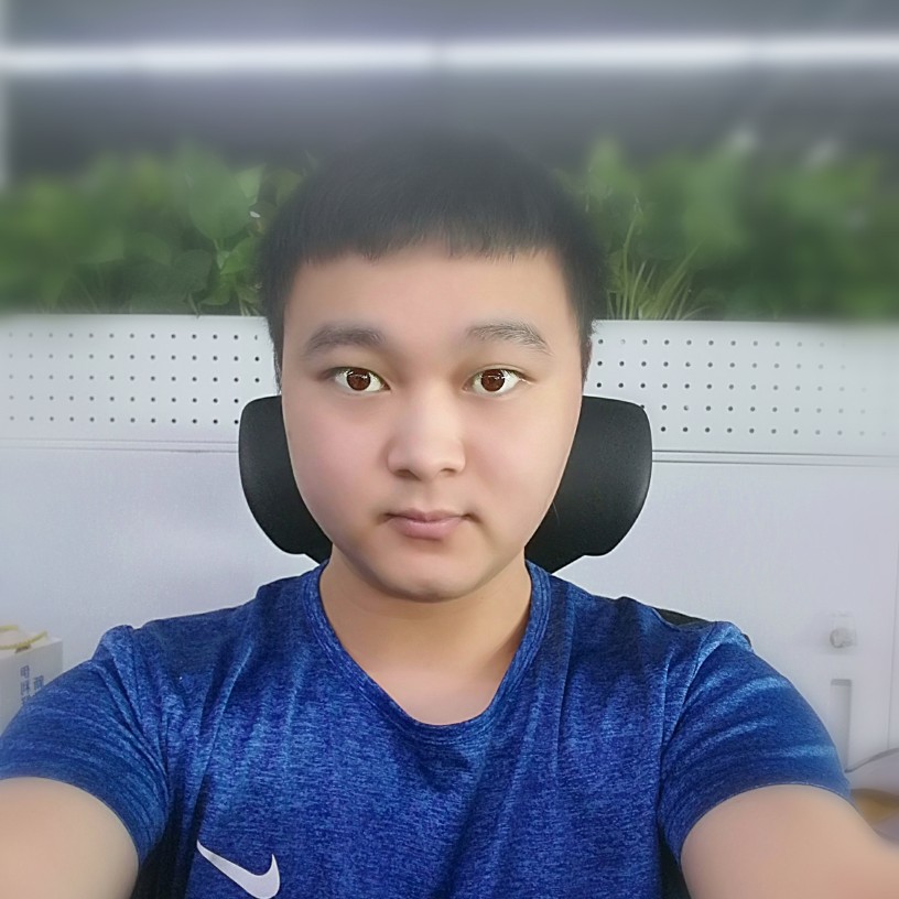 玉蚕饮冰的照片
