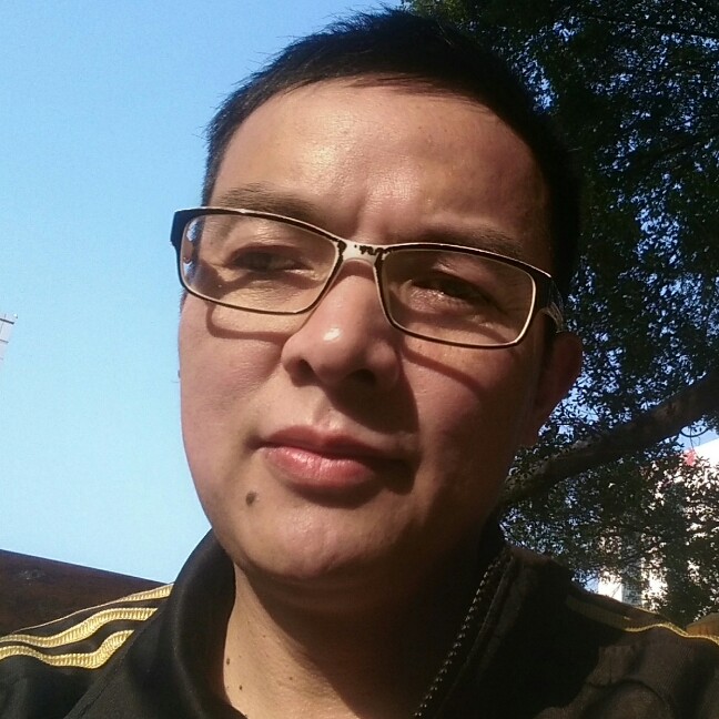 平淡一人的照片