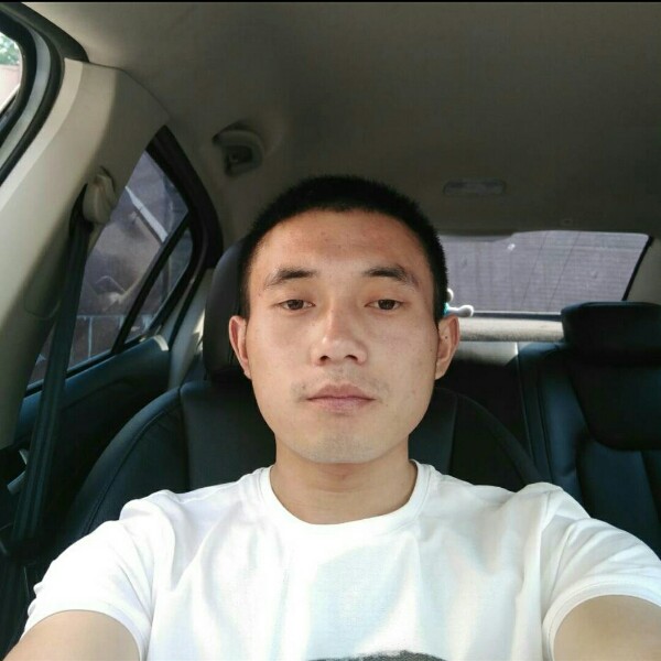 胡维维的照片