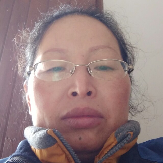 戒指的明亮的照片