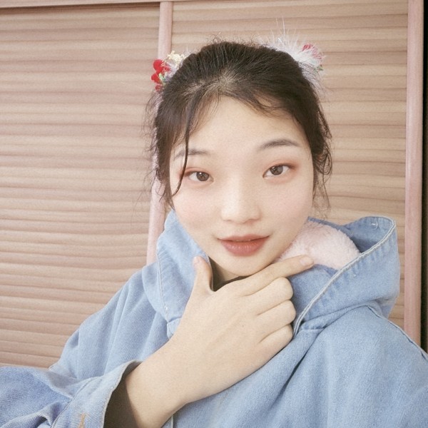灯泡甜甜的照片