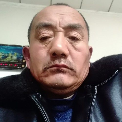 张延的照片