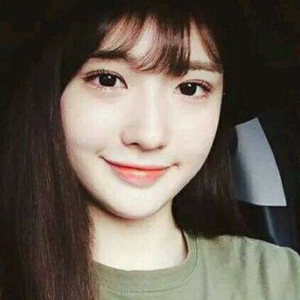 萌萌32的照片
