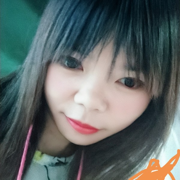蘩藜跳跃的照片