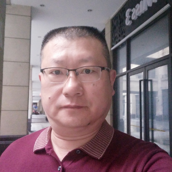雅思迪的照片