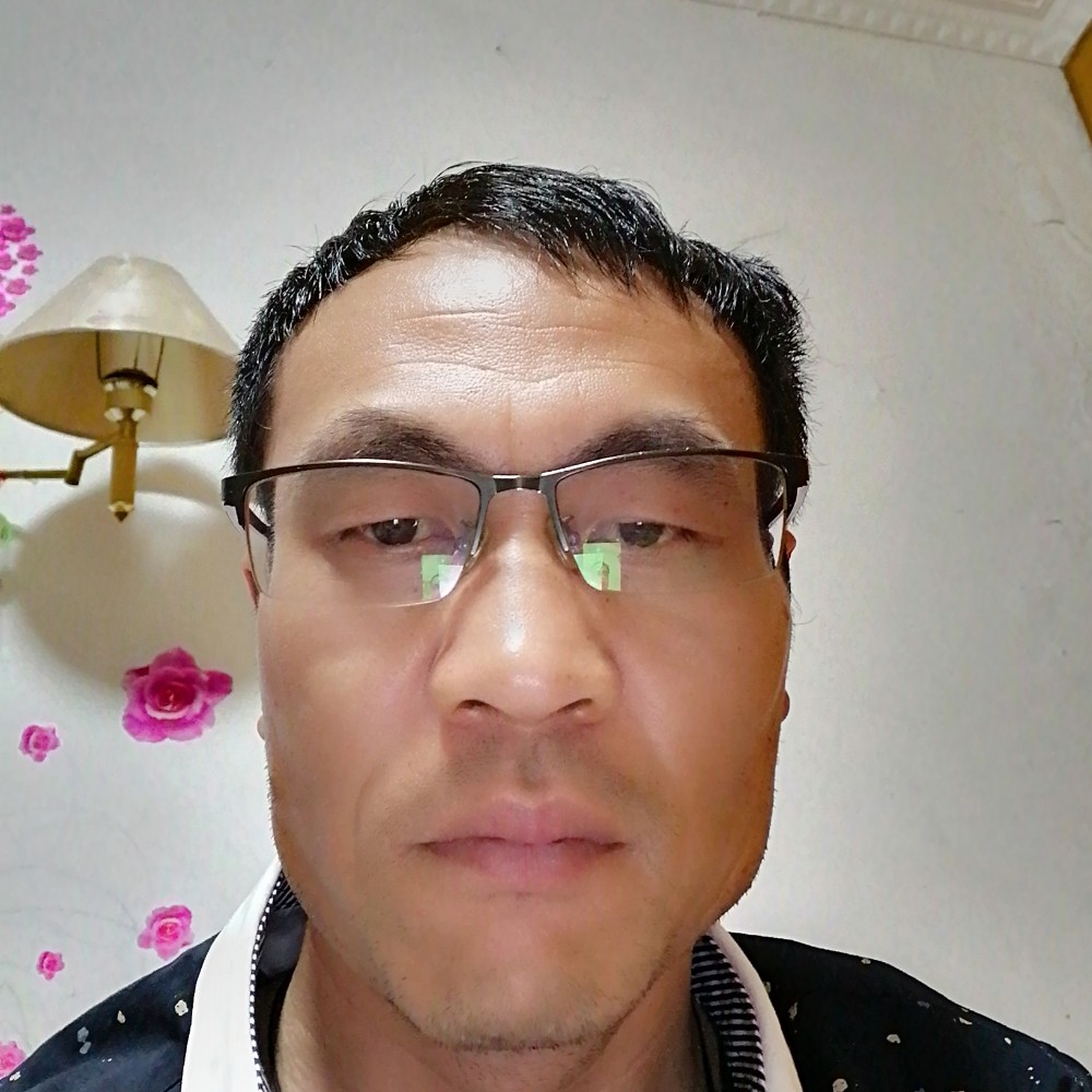 剪影单身的照片