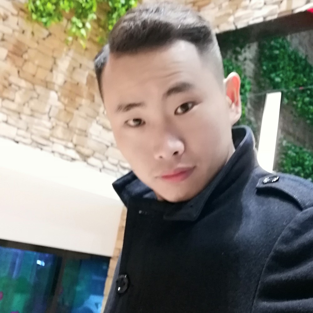 可爱小懒猪。的照片