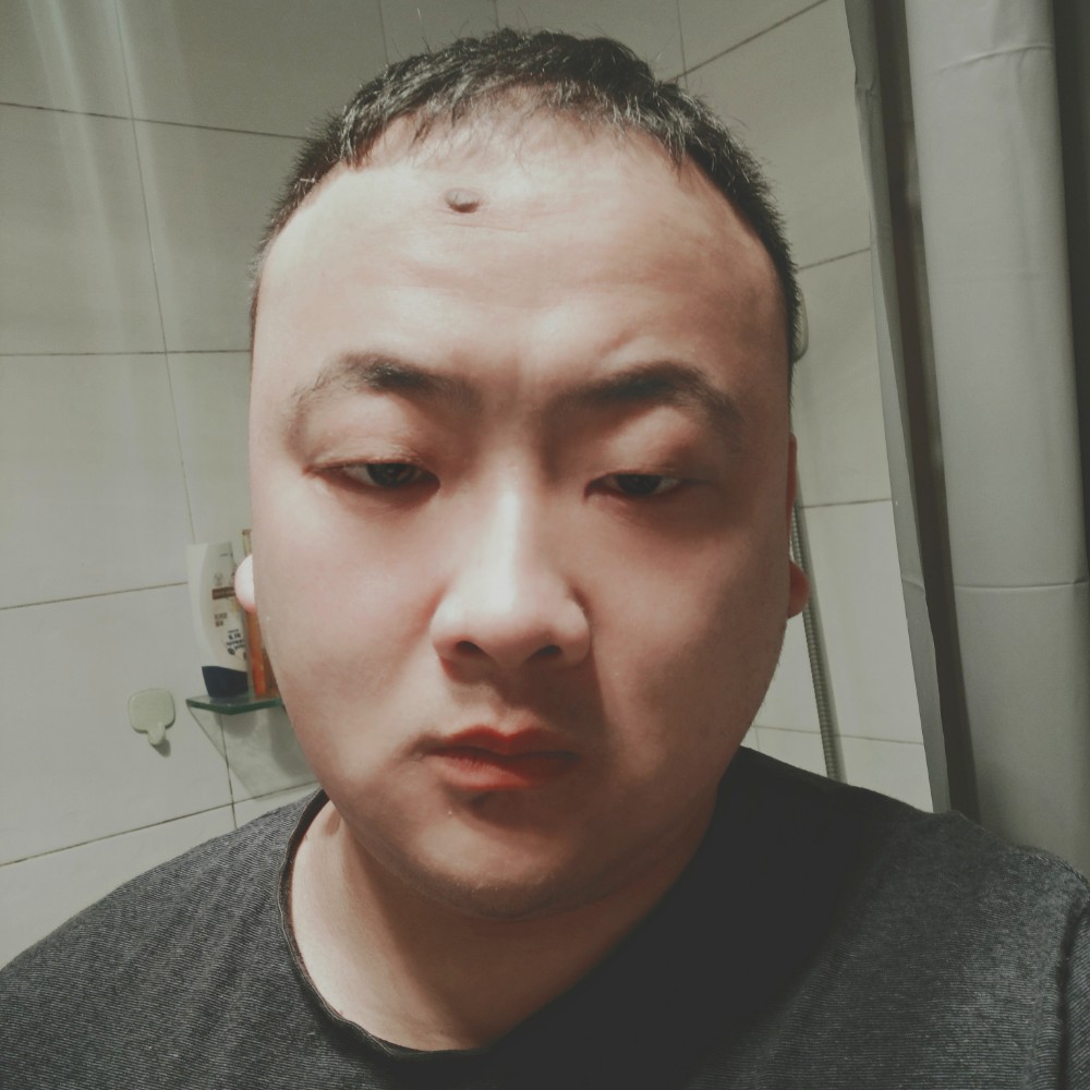 胖子叔叔的照片