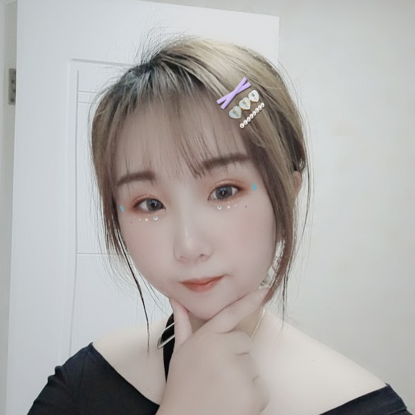 c晴天的照片