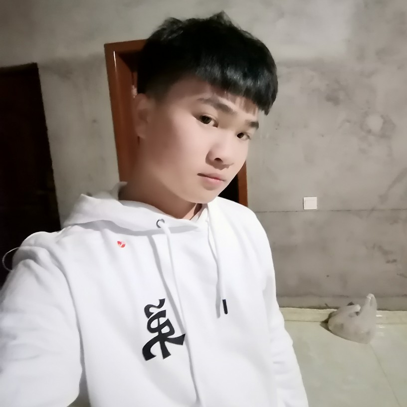 只是尘世一俗人的照片
