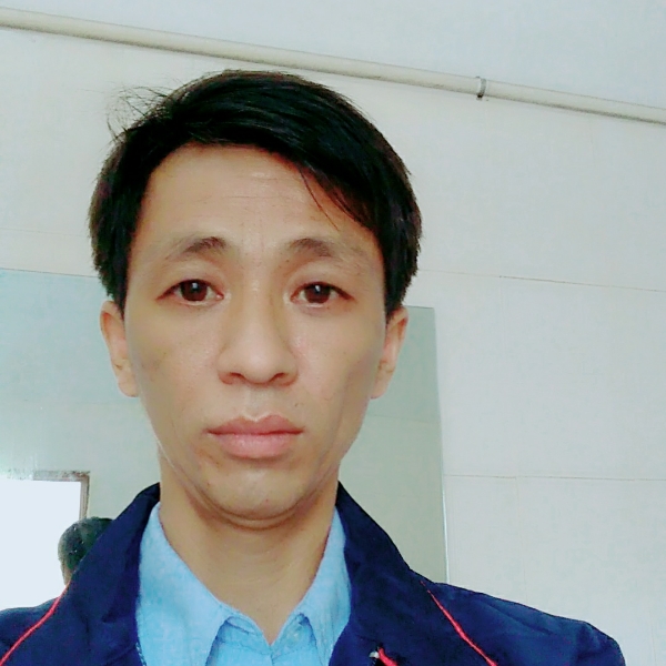 思念家乡的人的照片