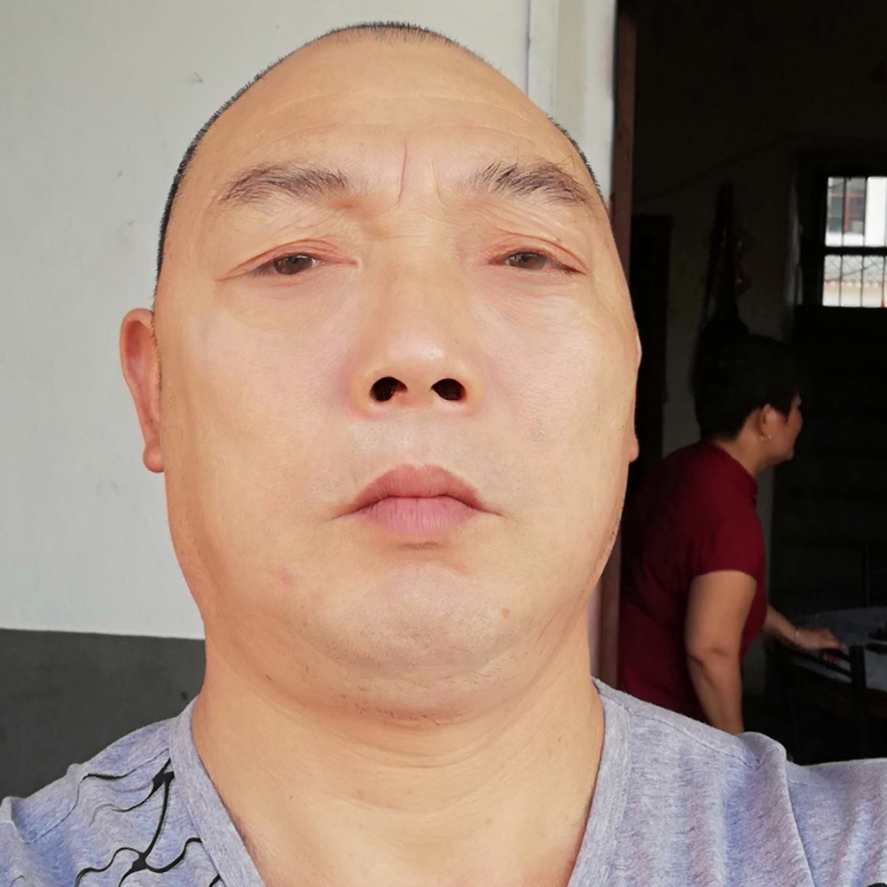 采茶花的照片