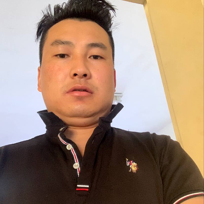 胡先刚的照片