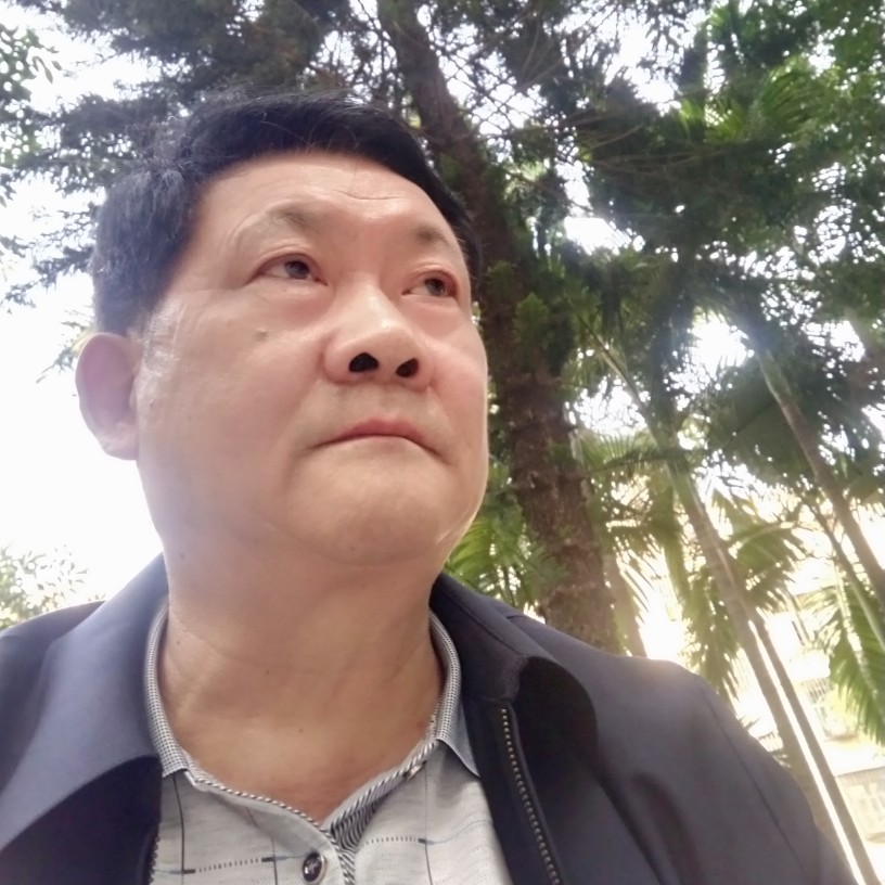 玻璃皇的照片
