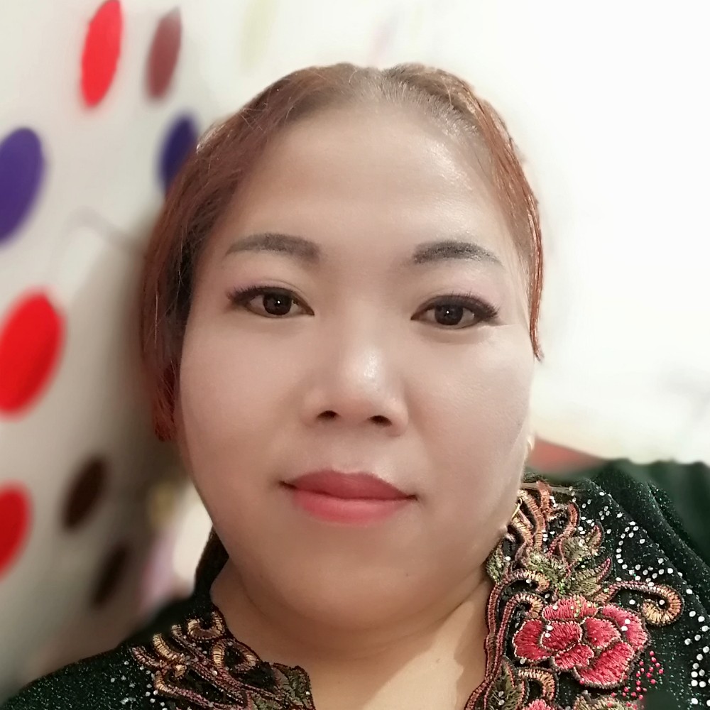 刻苦与羽裳的照片
