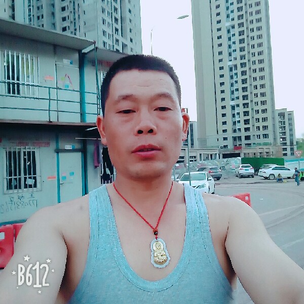 奔现末来的照片
