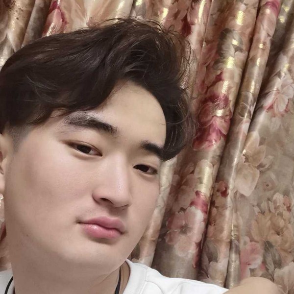 居杰的照片