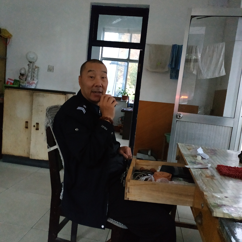 刘新亮的照片