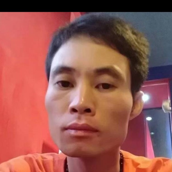呓语向矫情的照片