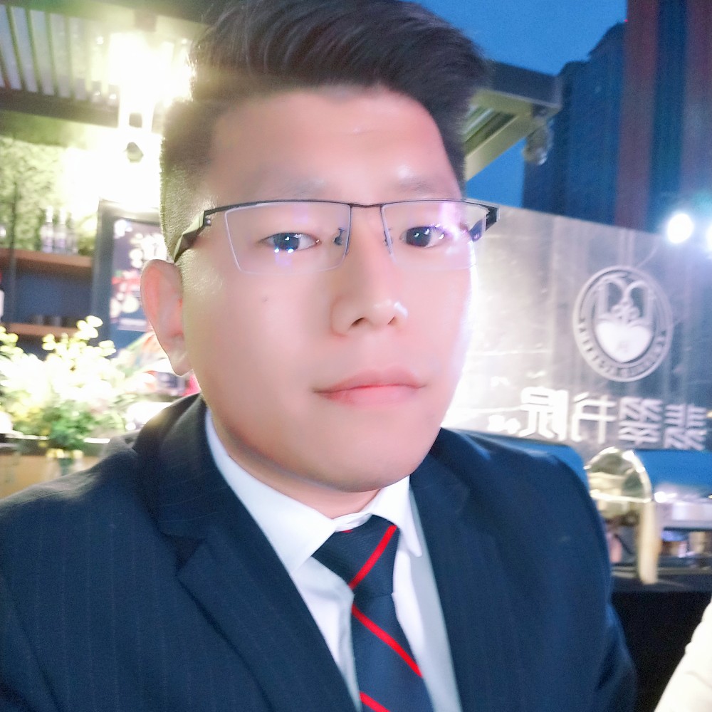 白大胖子的照片