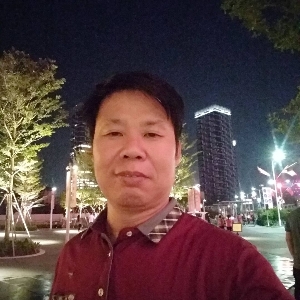 单薄打情动的照片