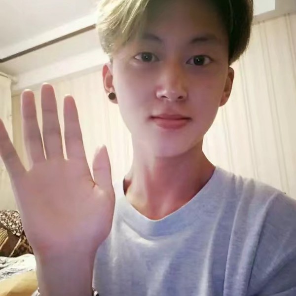 椿狮的照片