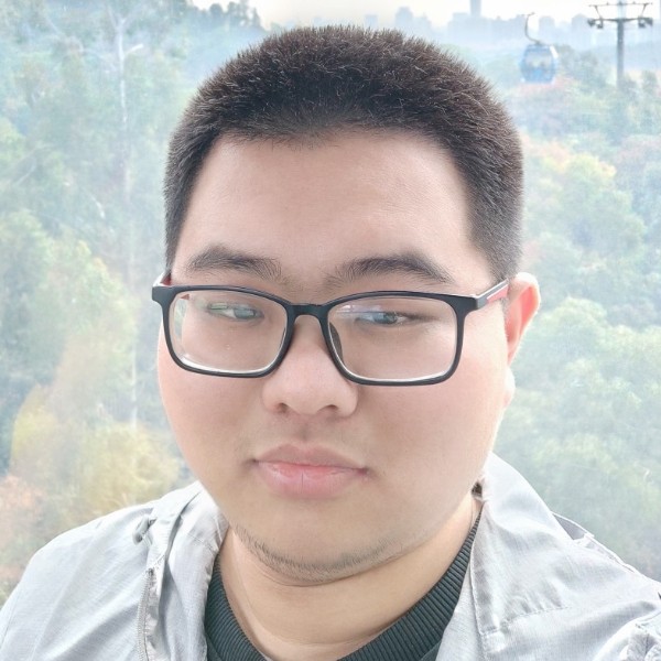 聊天吹牛的照片
