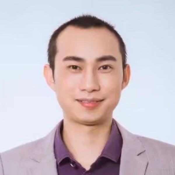俊秀凝眸风萧的照片
