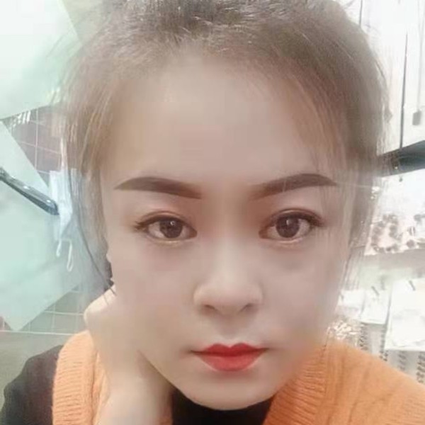 酷炫蹁跹外套的照片