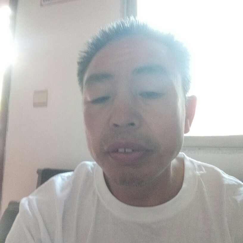 情动闻粗心的照片