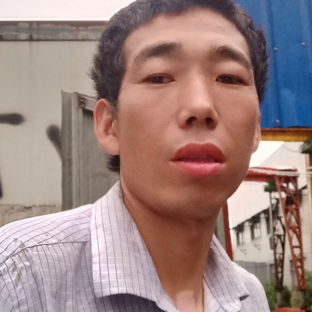 徐小亮的照片