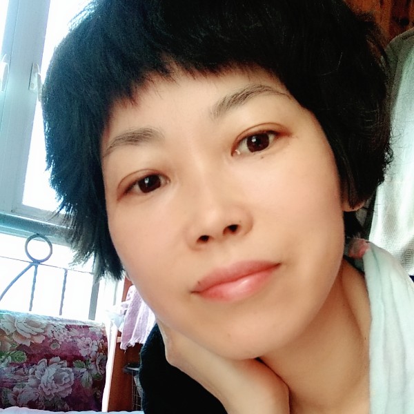 青闻的照片