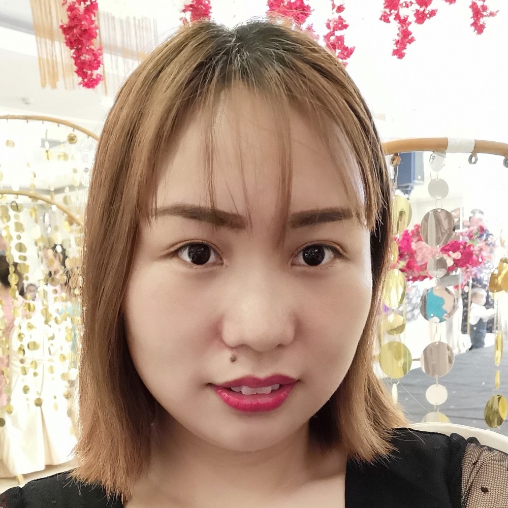 梅子l的照片