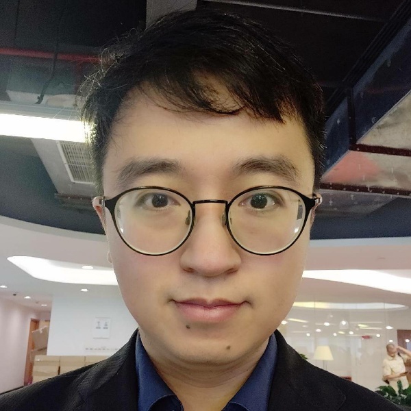 加里杨的照片