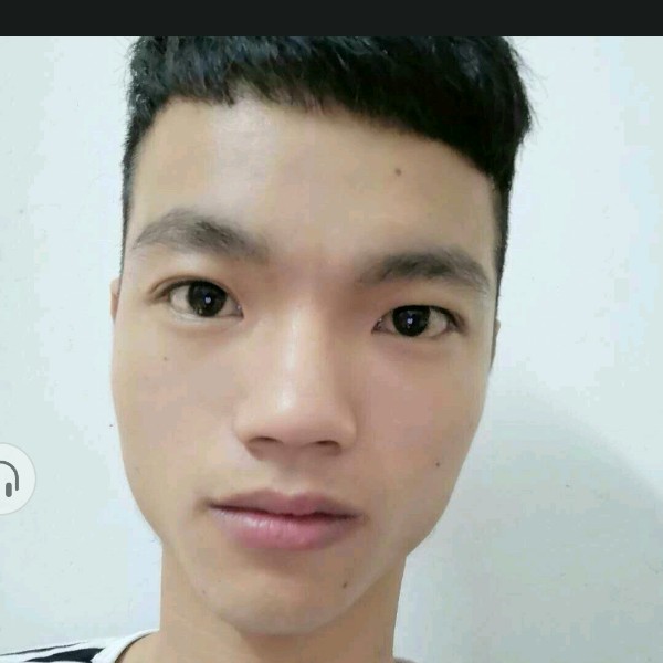 刺刺的男人的照片