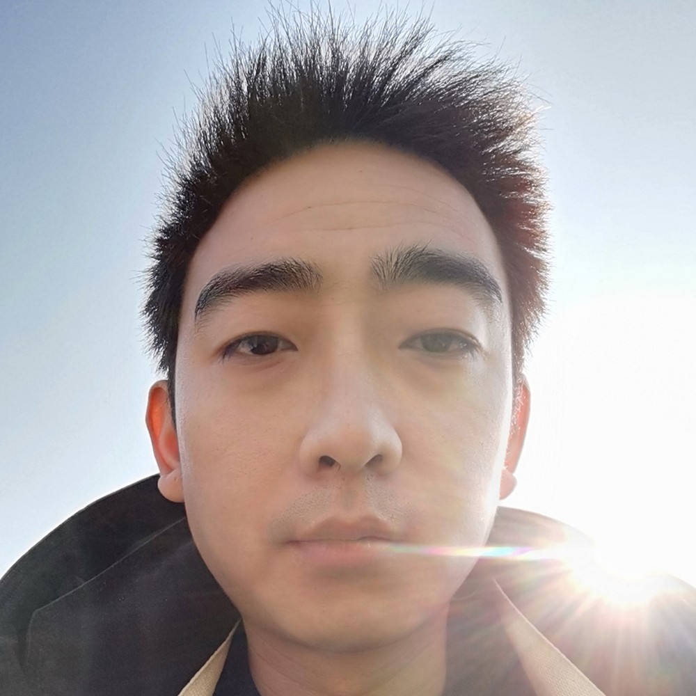 羞涩就冷月的照片